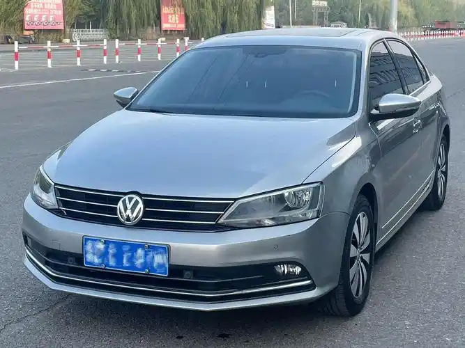 2015年速腾1.4t豪华版配置 - 抖音