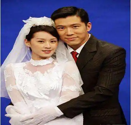 吕旻蓁结婚后为黄少祺生下了两个儿子.