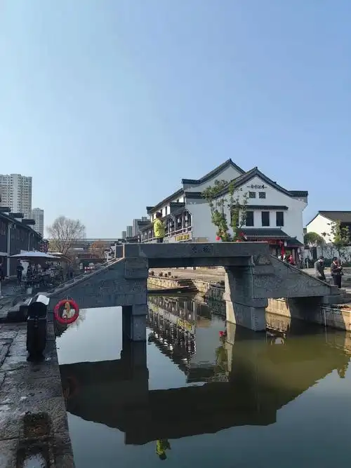 柯桥古镇,是绍兴县的第一大镇,也是绍兴四大古镇之一,也是浙江 - 抖音