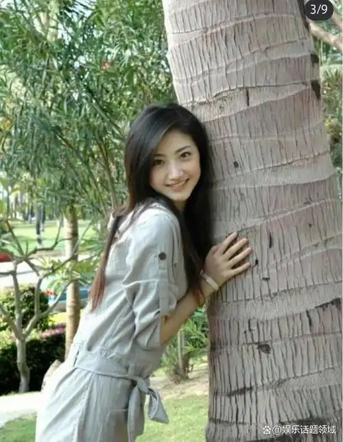 景甜早期照片,清水出芙蓉