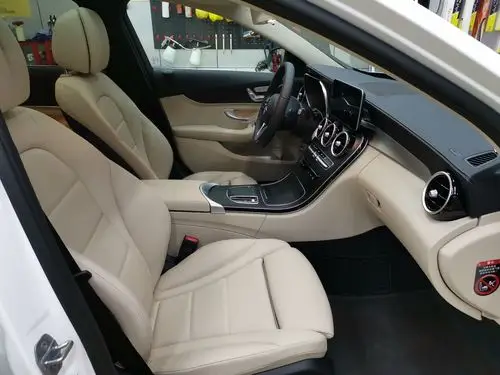 【图】为什么你们的c260l都是黑色内饰,我觉得米白的更好看,_奔驰c级