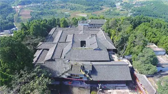 高峰山古建筑群:玄妙至极的"川北迷宫"