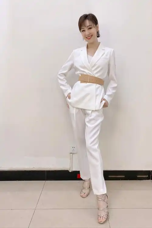 东方卫视主持人王冠