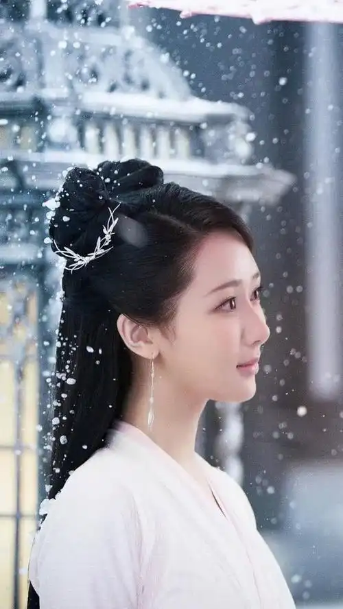 杨紫《青簪行》彭冠英:林更新片酬没谈妥,补拍2个月500万片酬?