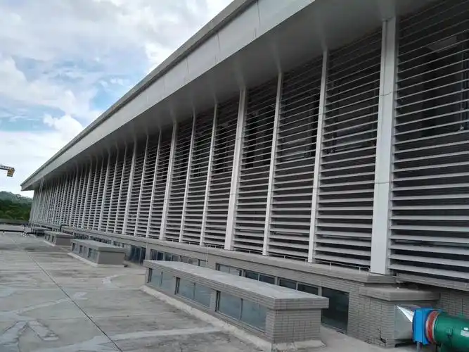 支持定制广东智能百叶开窗机