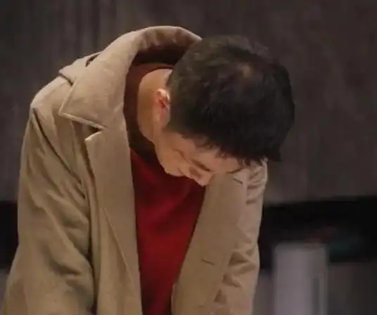 妻子大度接纳小三的儿子8年后才提离婚丈夫和小三崩溃你真狠