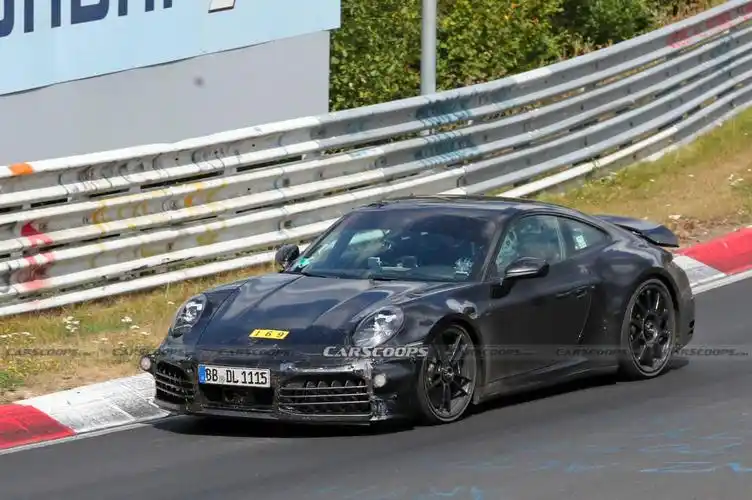 新车速递2024款全新混动保时捷911gts75