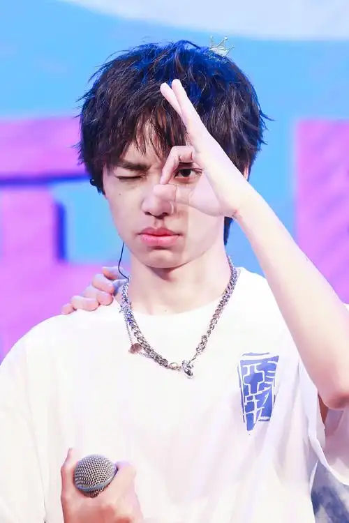 cup 曾涵江生日快乐