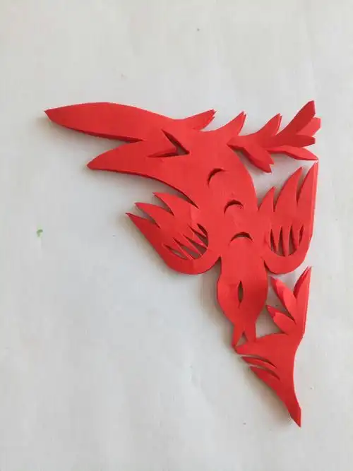 《万众一心》 宅家学剪纸 (八)小燕子