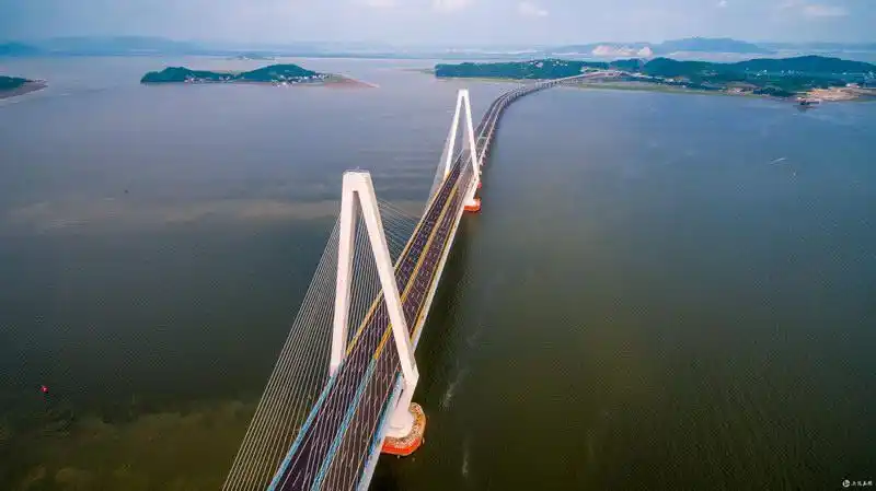 浙江省乐清湾大桥