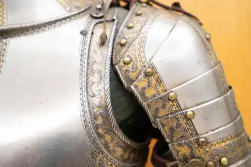 欧洲中世纪骑士铠甲盔甲细节特写