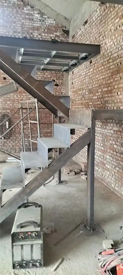 北京市平谷区专业钢结构楼梯制作安装施工工艺产品详情(期间团购优惠)