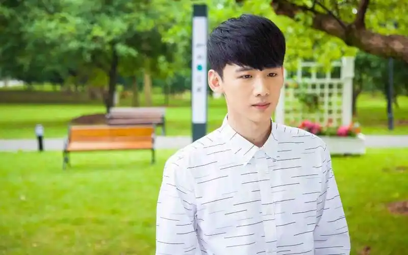 《旋风少女》白敬亭:不当"暖男专业户"