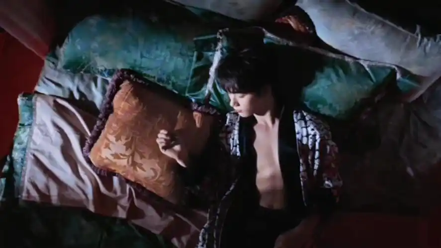 【丁程鑫】嘶～起猛了,看到丁哥腹肌了