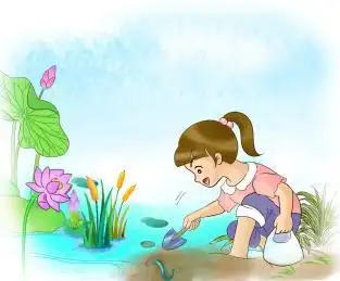 一个小女孩暑假在小河边捉泥鳅