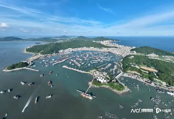 图集:闸坡渔民奔忙迎开渔!