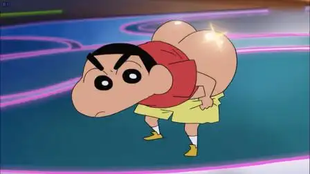 蜡笔小新:小新真是露屁狂魔,会发光的屁屁让他很骄傲!