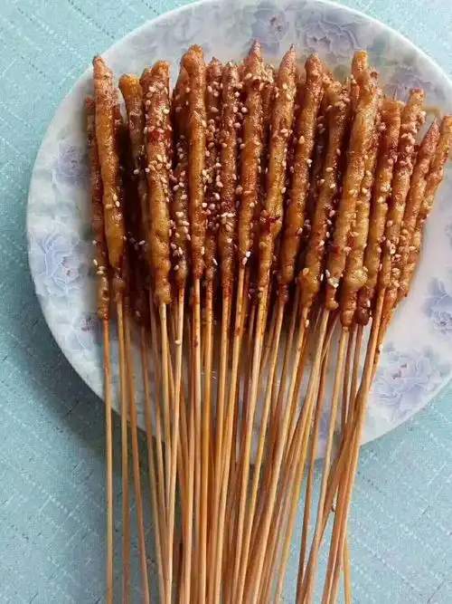 网红纯手工面筋小把串~挑战你的味蕾