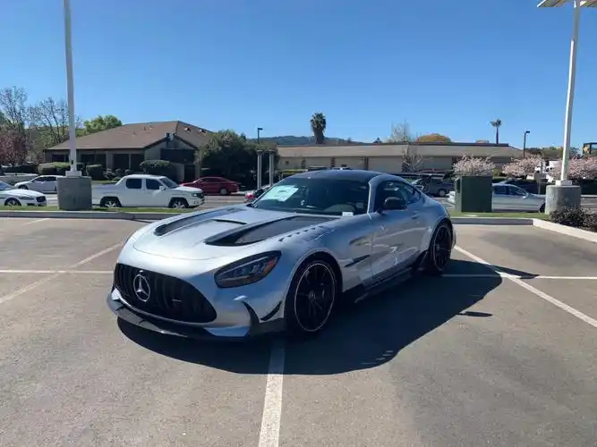 奔驰amggtrblackseries