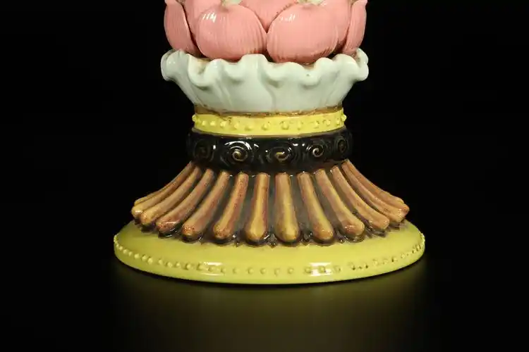 粉彩佛手如意摆件