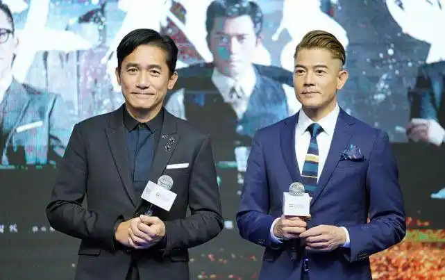 梁朝伟虽然老了可气质仍在和小3岁郭富城同框看着挺沉稳的