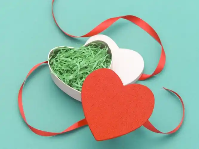 情人节爱心糖果礼盒丝带浪漫背景素材(20p)