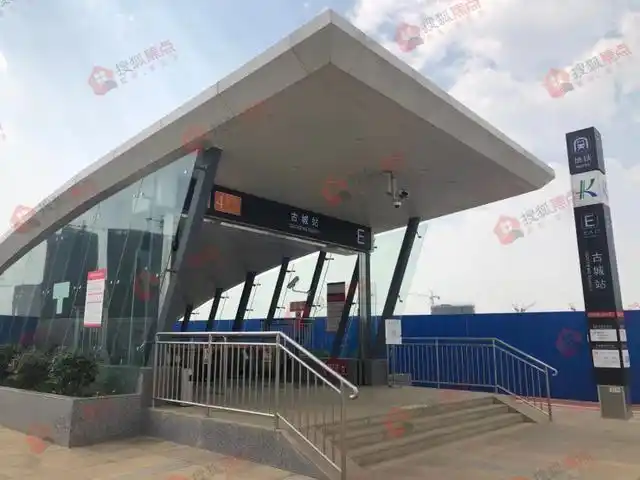 推荐指数:★★★ 小结:目前片区除环湖东路和石龙路外,古滇路还在