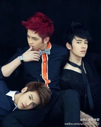 图上的三位帅哥是谁?