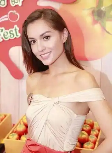 面对洗米华的离去,刘碧丽曾哭喊:如此爱你,你却依然让我伤心