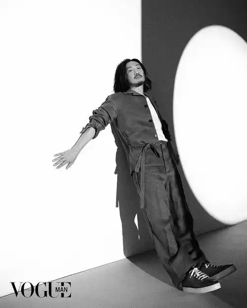 郑中基,《vogue》香港版新写真,摄影:karl lam 今天也是他50岁生日