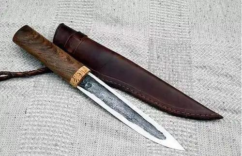 来自极寒地区的小刀雅库特