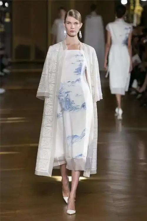 惊艳世界的中国风服装设计,一眼千年,美得像幅画