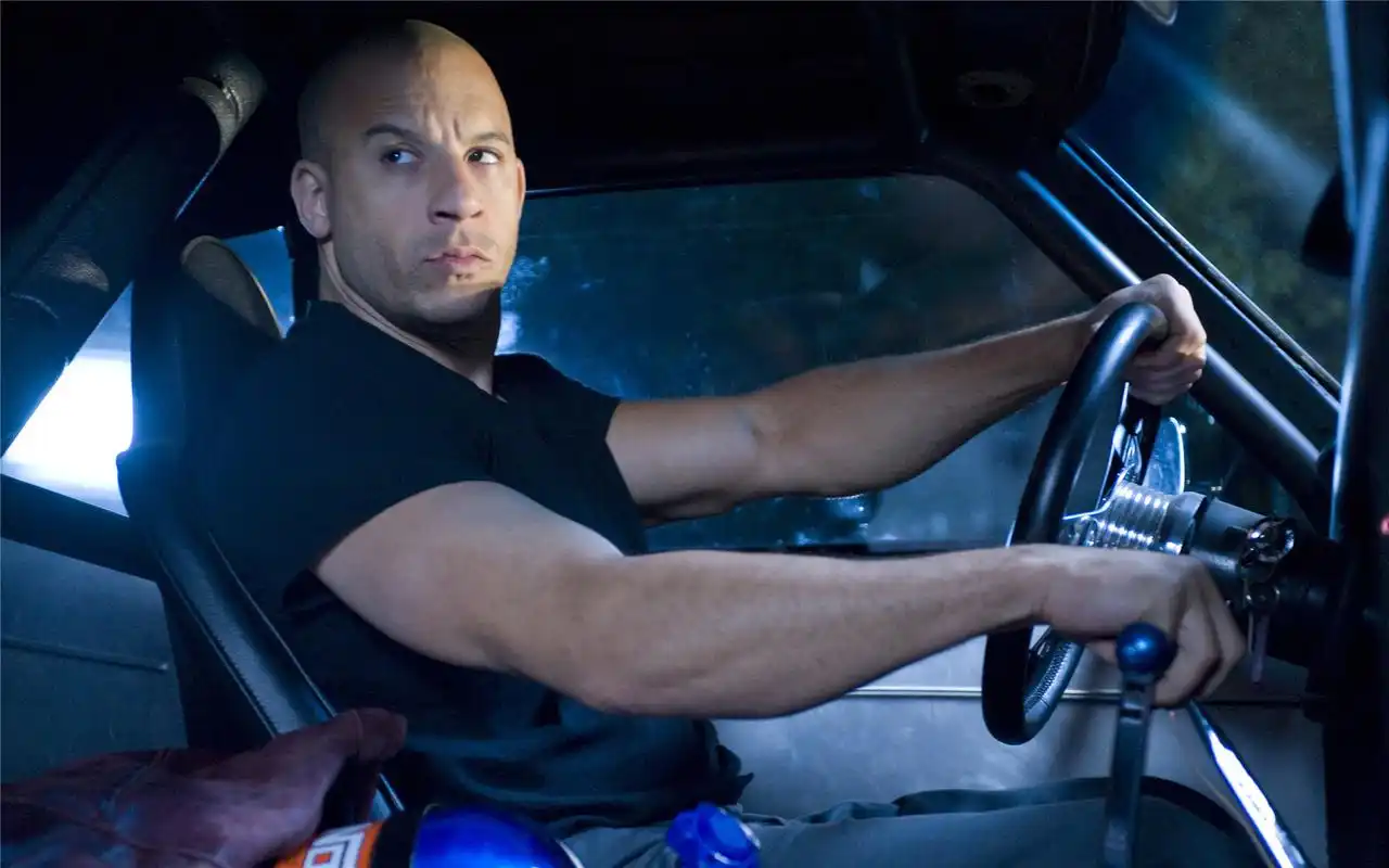 《速度与激情4》高清剧照图片桌面壁纸