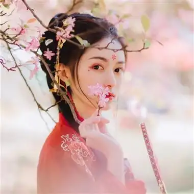 唯美女生古风真人头像(优选22张)