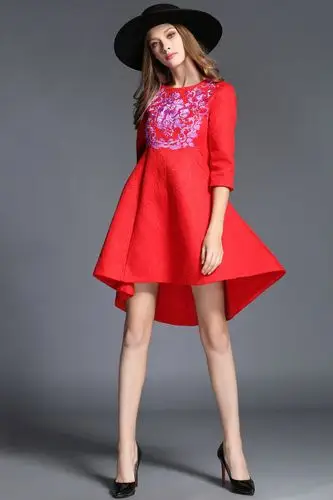 灵寇*2015秋装复古重工刺绣圆领大摆修身连衣裙t3686 红色 xl