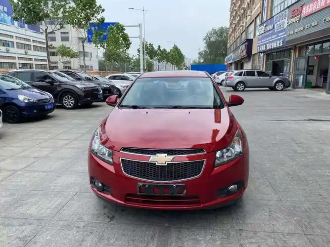 雪佛兰 科鲁兹  2013款 1.6 sl 天窗版图片