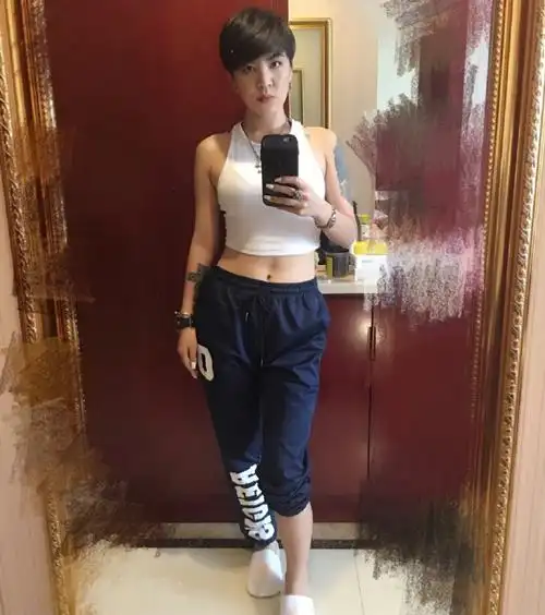 杨美娜mina个人资料私房照