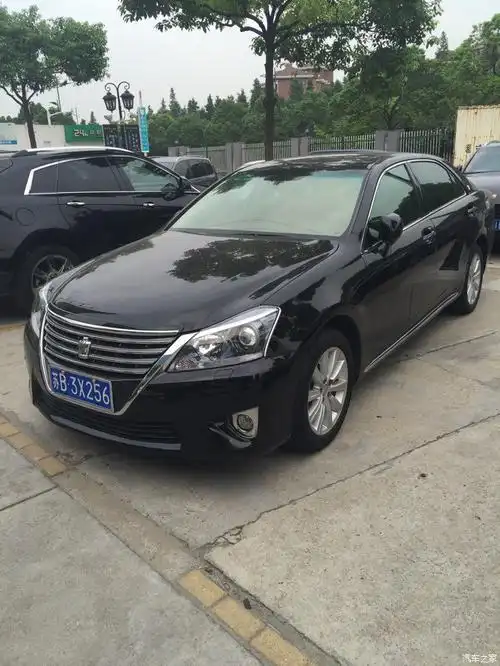 13.5代的皇冠转让