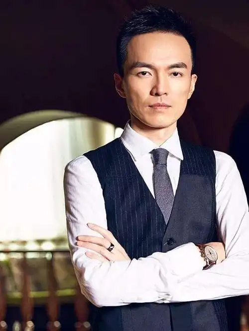 艾瑞峰会嘉宾——栗浩洋