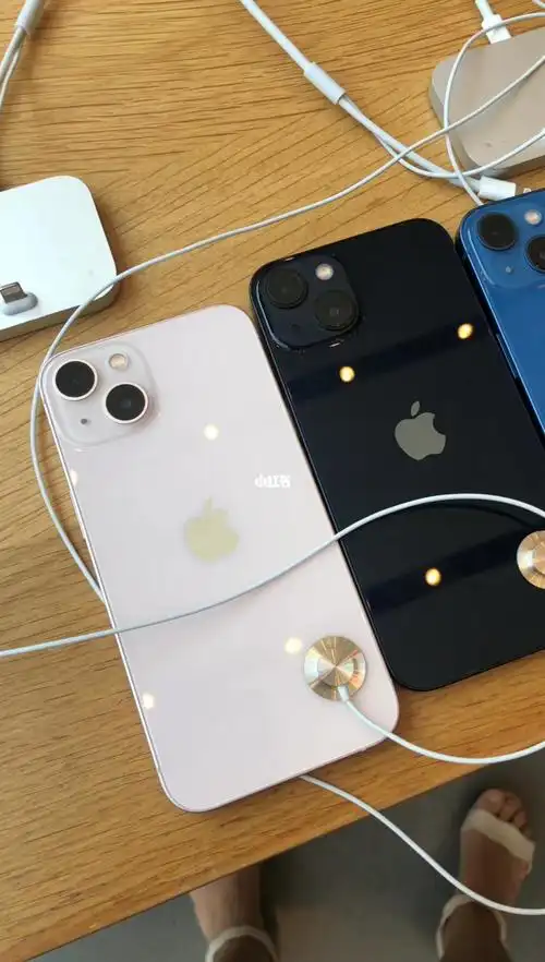 iphone13全部颜色来了全方位实拍