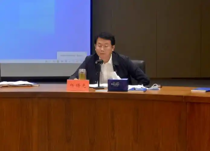 南阳市市长王智慧一行赴赊店酒乡小镇考察调研