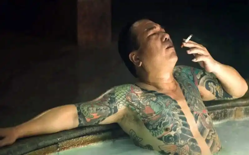 台湾经典黑帮电影《角头2》,阵容强大演技到位,将黑社会描写的淋漓