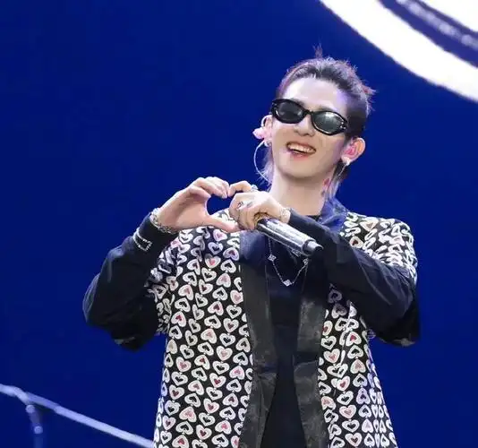 张艺兴得罪人?那英被威胁?陈妍希逼陈晓送礼物?