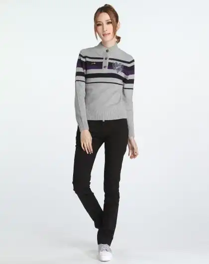 浅灰色半襟长袖针织衫