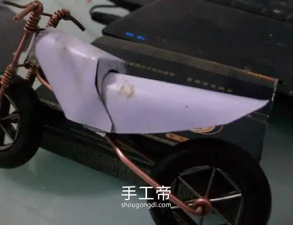 用易拉罐制作摩托车 自制摩托车模型怎么做