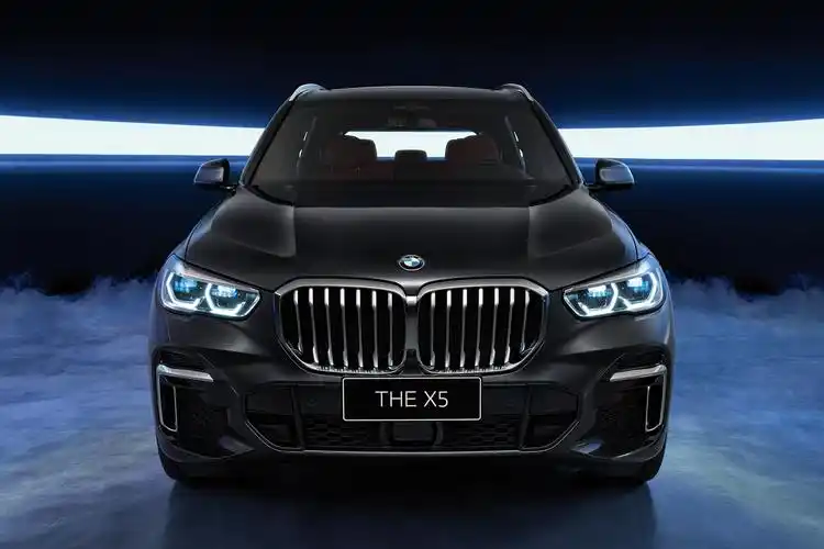 宝马x5加入"价格战",全系降5万,一个月卖出9452台