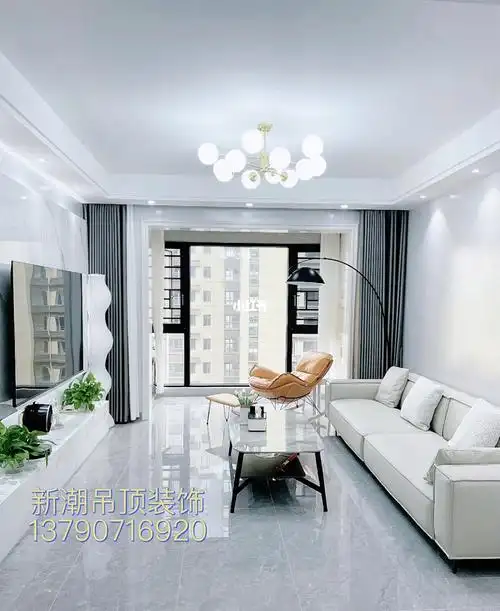 客厅双眼皮吊顶中山包安装木工吊顶