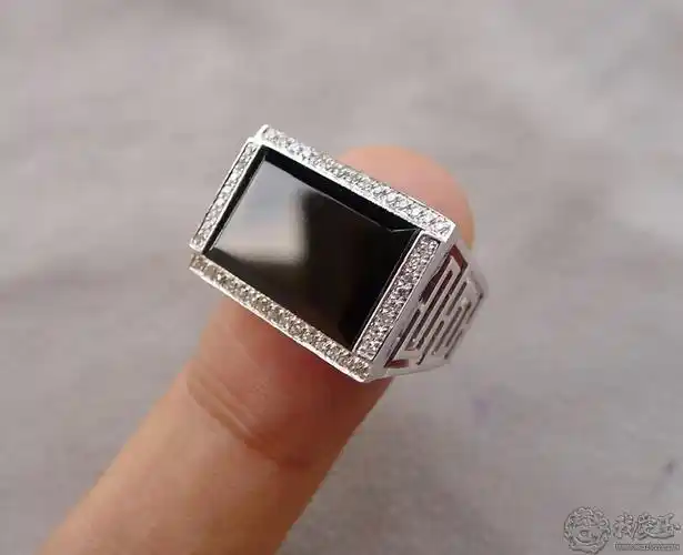 【21翡翠】轿车黑豪镶好种墨翠马鞍大男戒10135