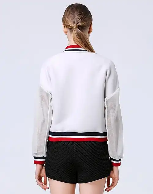 本白罗纹网眼拼接空气层外套