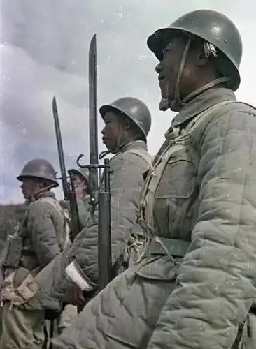 难得的解放战争时期彩色老照片